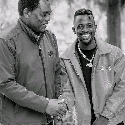 Den Gee Kachaku - Tiya Ngoma Hakainde
